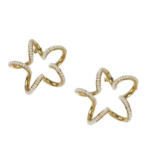 BIG STAR-SHAPED EARRINGS IN 18KT YELLOW GOLD
