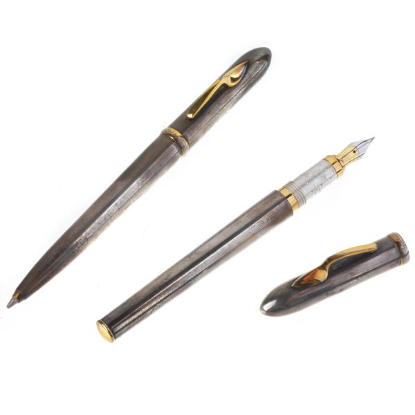 ETTORE BUGATTI FOUNTAIN PEN AND A PENCIN IN STERLING SILVER