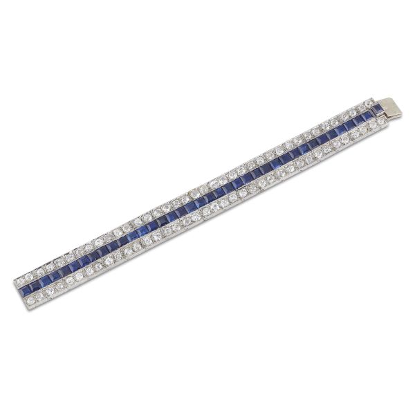 SYNTHETIC SAPPHIRE AND DIAMOND BRACELET IN PLATINUM