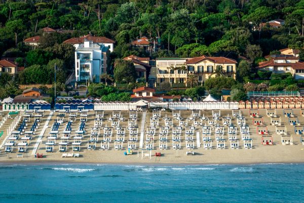 Hotel Byron - Forte dei Marmi (LU)