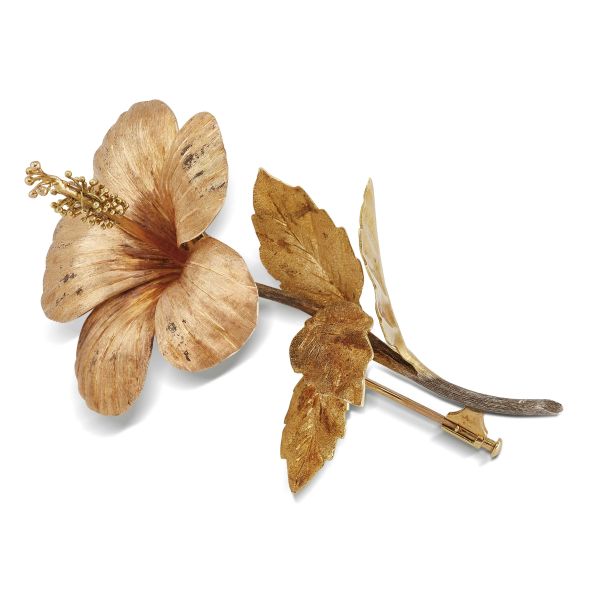 BUCCELLATI BIG FLOWER-SHAPED BROOCH IN 18KT THREE TONE GOLD