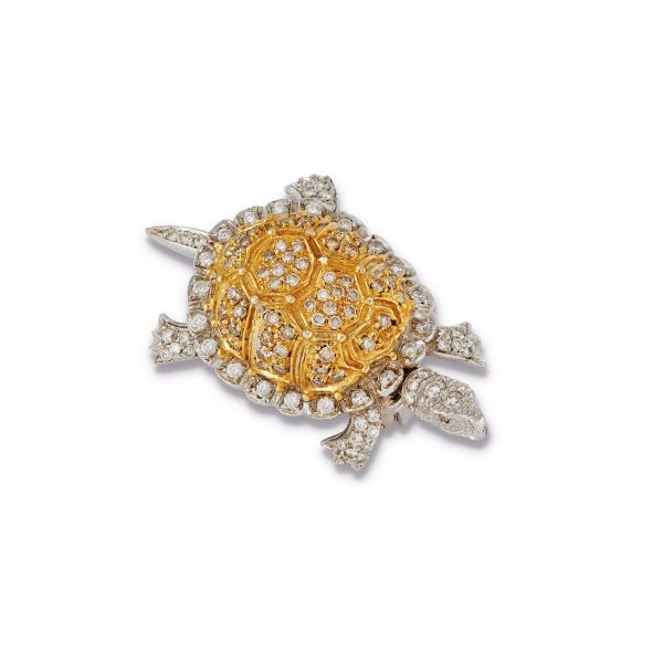 



DIAMOND TURTLE-SHAPED BROOCH IN 18KT TWO TONE GOLD