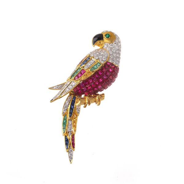 



MULTI GEM PARROT SHAPED BROOCH IN 18KT YELLOW GOLD