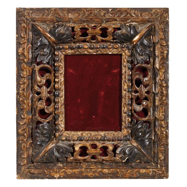 



CORNICE, LOMBARDIA, SECOLO XVII