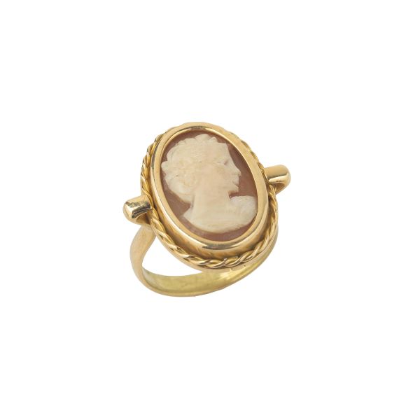 ANELLO CON CAMMEO