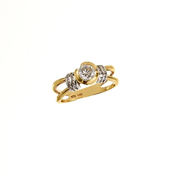 SOLITAIRE DIAMOND RING IN 18KT WHITE AND YELLOW GOLD
