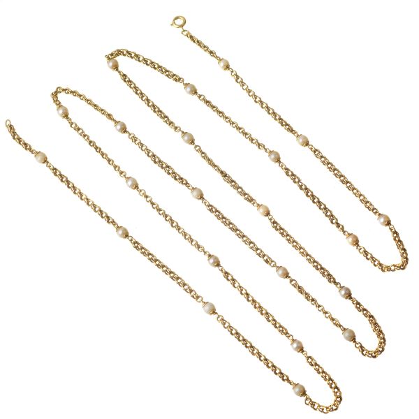 LONG PEARL CHAIN NECKLACE IN 18KT YELLOW GOLD