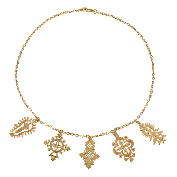 NECKLACE WITH CHARMS IN 18KT YELLOW GOLD