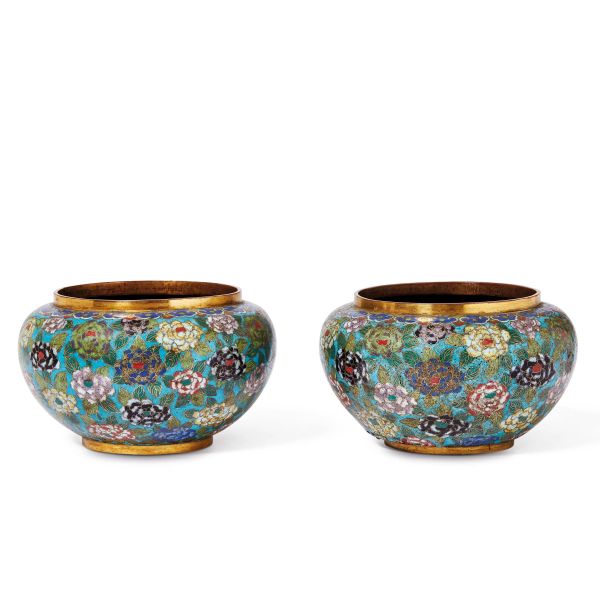 



A PAIR OF CLOISONN&Eacute; ENAMEL INCENSE BURNERS, CHINA, QING DYNASTY, 19TH CENTURY