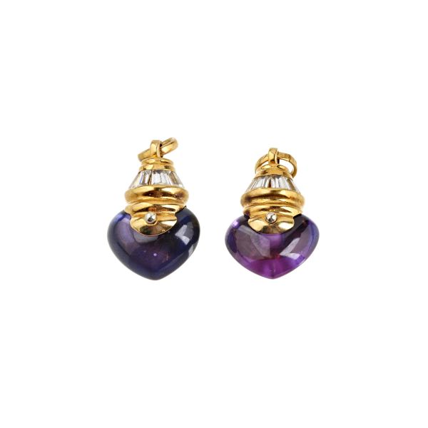 



PAIR OF AMETHYST PENDANTS IN 18KT YELLOW GOLD