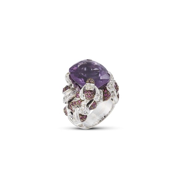 BIG AMETHYST RUBY AND DIAMOND RING IN 18KT WHITE GOLD