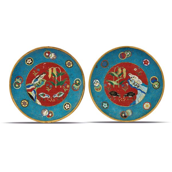 



PAIR OF DISHES, CHINA, QING DYNASTY, FIRST HALF OF THE 19TH CENTURY