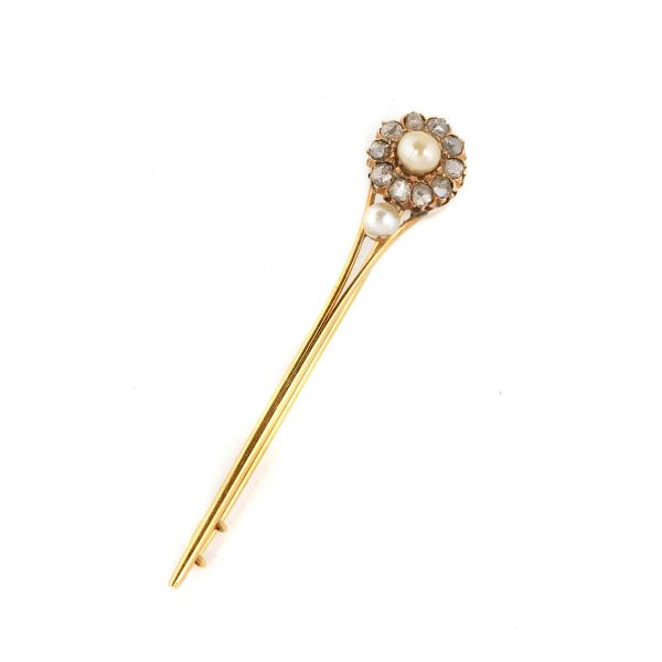 PEARL AND DIAMOND PIN IN GOLD