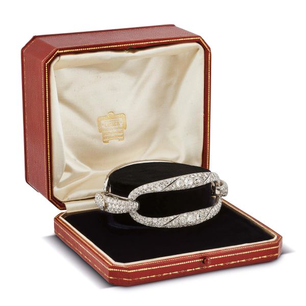 CARTIER DIAMOND BRACELET IN PLATINUM