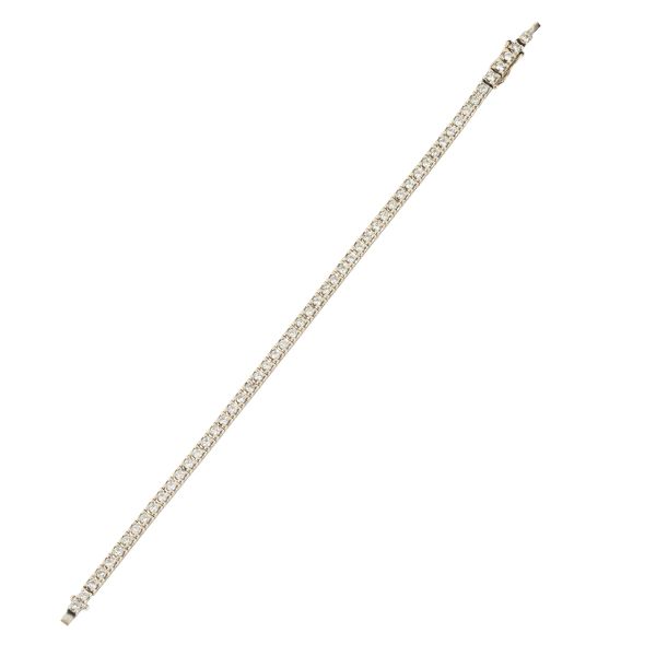 DIAMOND TENNIS BRACELET IN 18KT WHITE GOLD