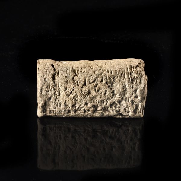 TAVOLETTA CUNEIFORME