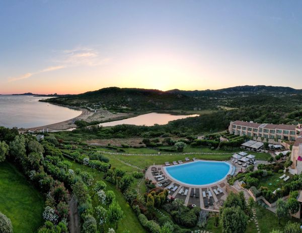 L’Ea Bianca Luxury Resort - Baja Sardinia (SS)