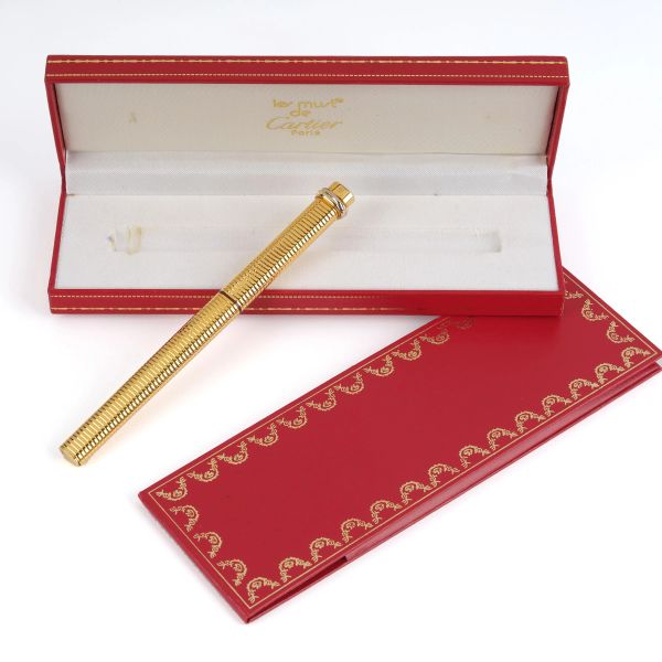 



CARTIER TRINITY FOUNTAIN PEN