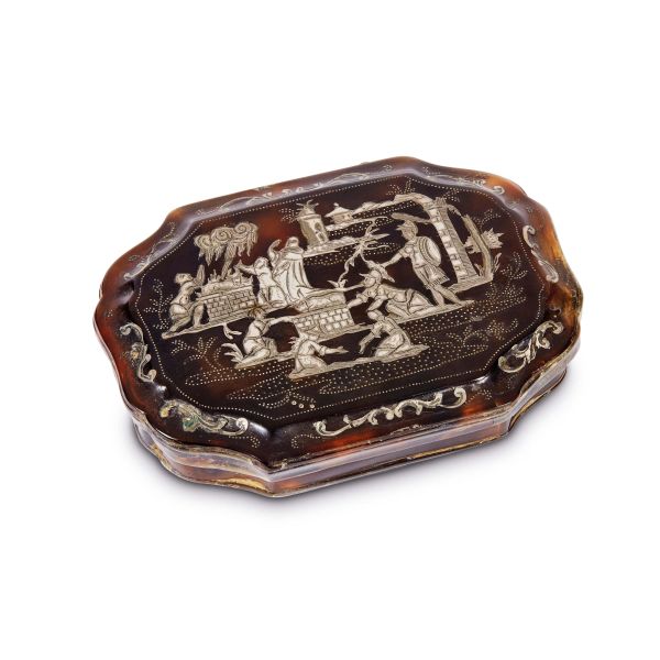 



A NEAPOLITAN SNUFF BOX, 18TH CENTURY