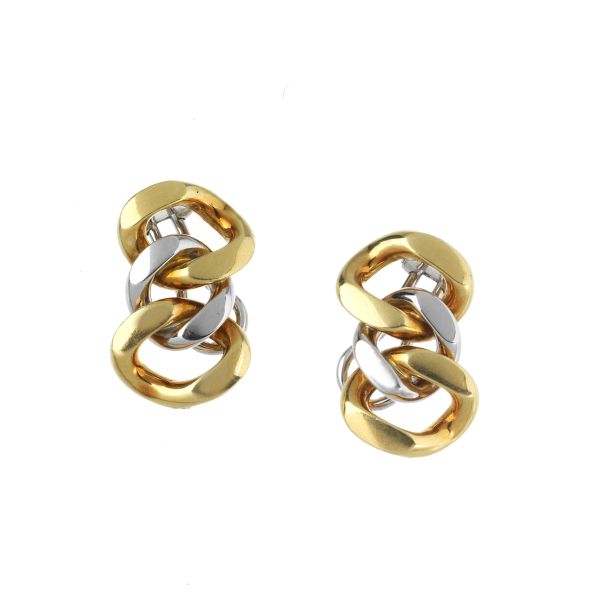 &nbsp;  CURB EARRINGS IN 18KT TWO TONE GOLD