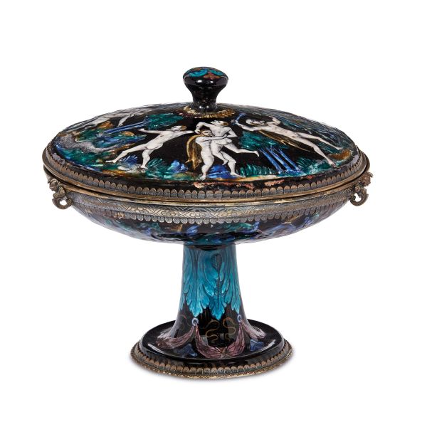 



ALZATA CON COPERCHIO, LIMOGES, SECOLO XIX