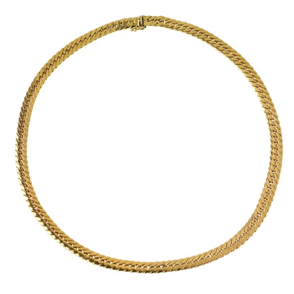 CURB CHAIN NECKLACE IN 18KT YELLOW GOLD