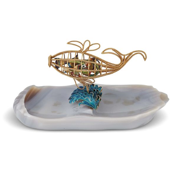 ROMOLO GRASSI &quot;JONAH&quot; ORNAMENT IN AGATE 18KT YELLOW GOLD AND ENAMELS