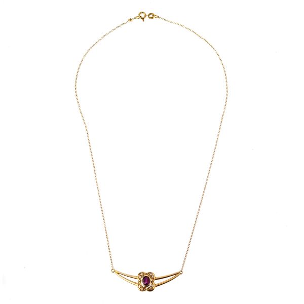 



SYNTHETIC STONE AND DIAMOND FLORAL NECKLACE IN 18KT YELLOW GOLD