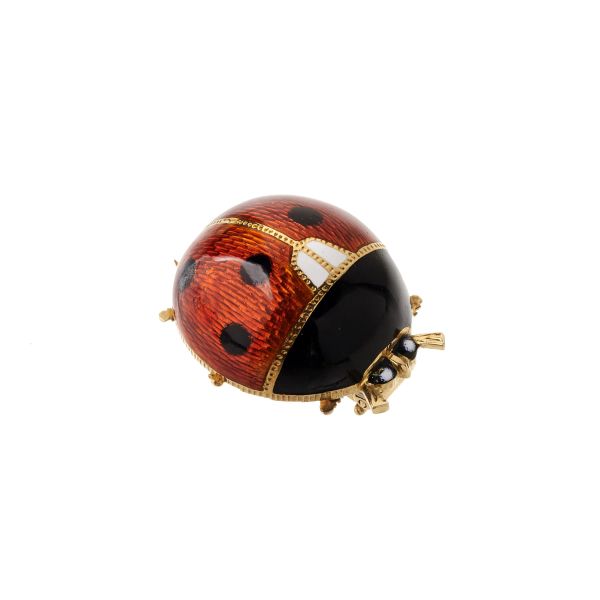 



SPILLA A FORMA DI COCCINELLA