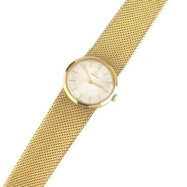 OMEGA REF. 7152 YELLOW GOLD WRISTWATCH