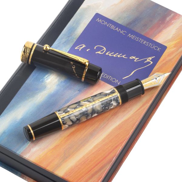 Montblanc - 



MONTBLANC ALEXANDRE DUMAS SERIE SCRITTORI EDIZIONE LIMITATA PENNA STILOGRAFICA N. 09581/20000 ANNO 1996