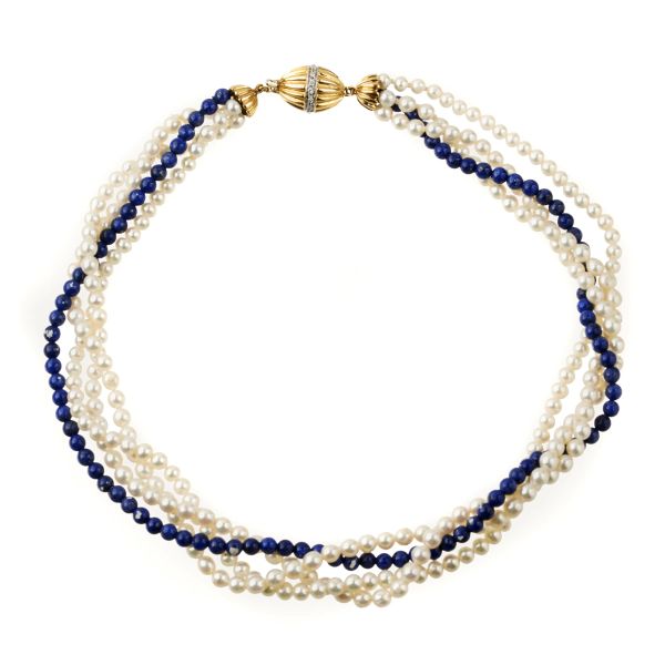 



COLLANA MULTIFILO CON PERLE E LAPISLAZZULI