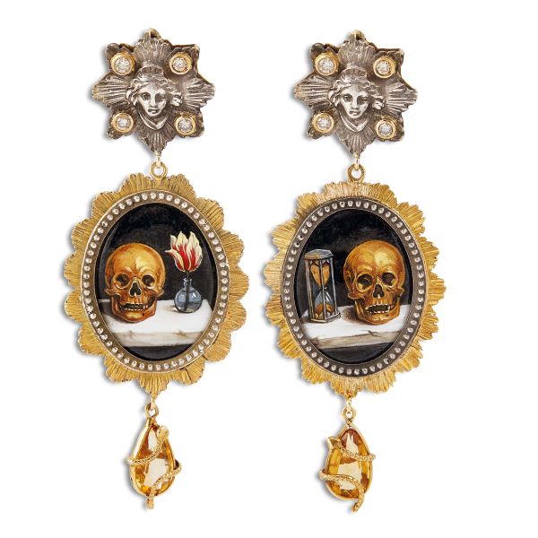 Codognato - 



CODOGNATO &quot;VANITAS&quot; LONG DROP EARRINGS IN GOLD AND SILVER 