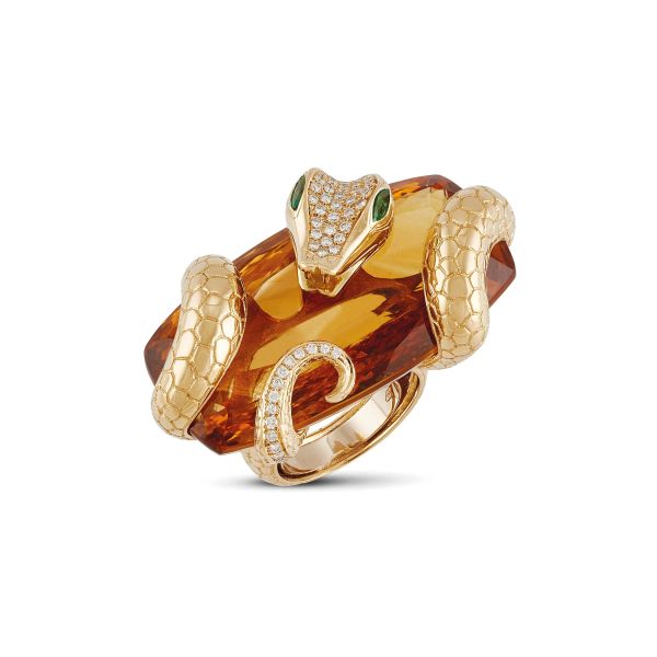 



BIG CITRINE QUARTZ AND DIAMOND SNAKE-SHAPED RING IN 18KT YELLOW GOLD