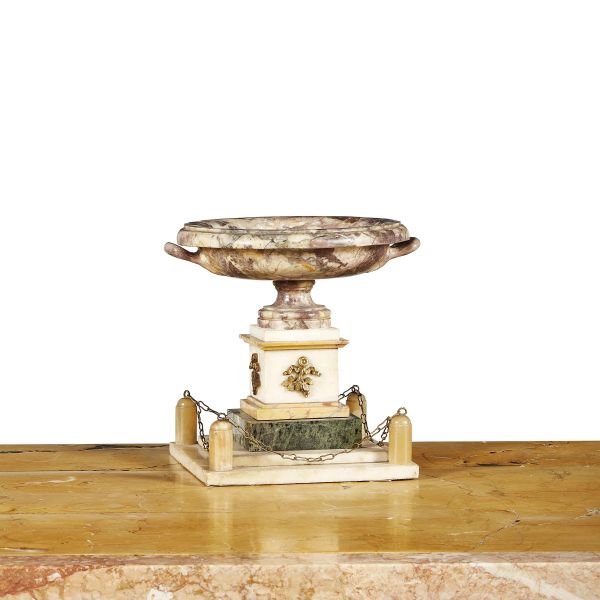 A TAZZA, ROME, 19TH CENTURY