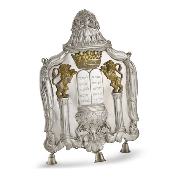 A SILVER AND GILT SILVER TORAH BREASTPLATE, AUGSBURG, 18TH