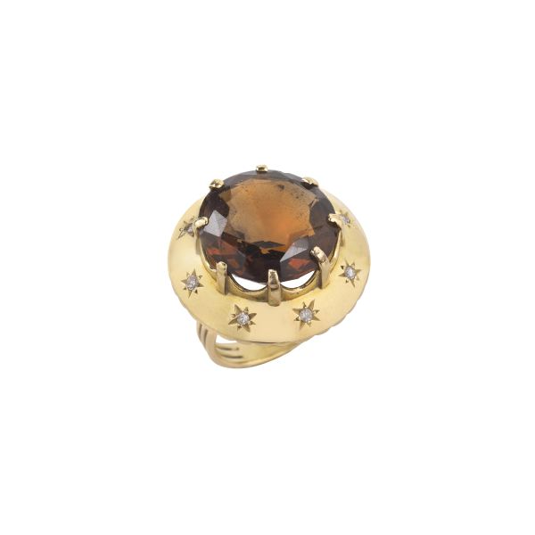 GRANDE ANELLO CON QUARZO