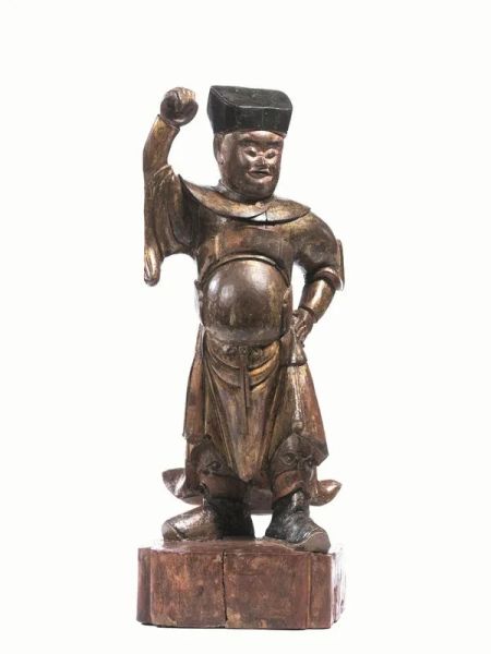 Scultura, Cina, sec. XIX, in legno policromo, raffigurante guerriero con braccio alzato, alt. cm 52,5