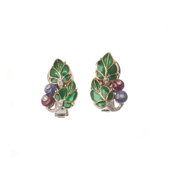 



LEAF-SHAPED EARRINGS IN 18KT TWO TONE GOLD