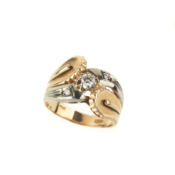 



DIAMOND RING IN 18KT TWO TONE GOLD