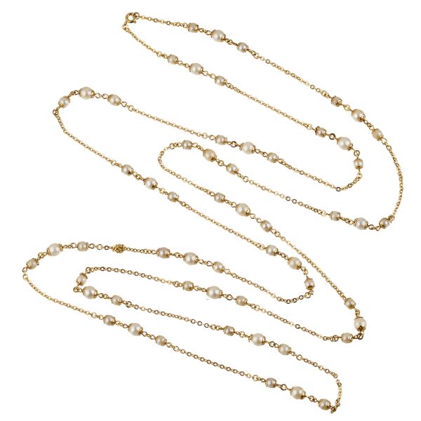 



LONG PEARL NECKLACE IN 18KT YELLOW GOLD