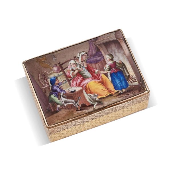 



ENAMELLED MINIATURE SNUFF BOX IN 9KT GOLD 