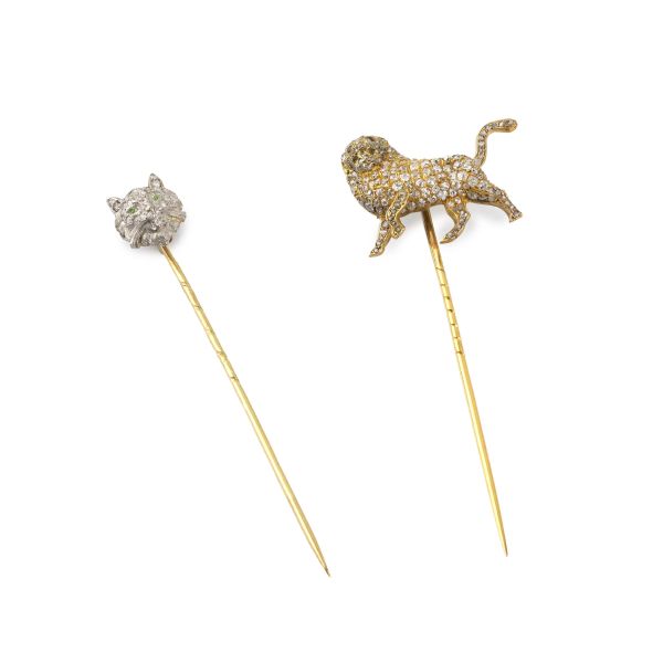TWO FELINE THEMED BROOCHES IN GOLD
