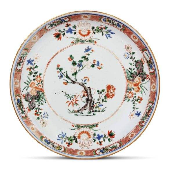 A PLATE, CHINA, QING DYNASTY, 18TH CENTURY