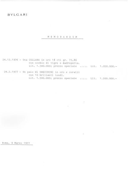 BULGARI PAIO DI ORECCHINI CON CORALLI E DIAMANTI