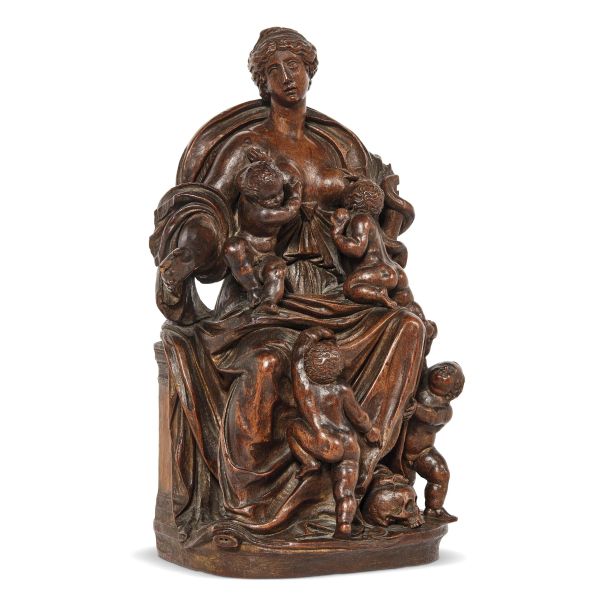 



France, 16th century, the Charity, carved wooden group 