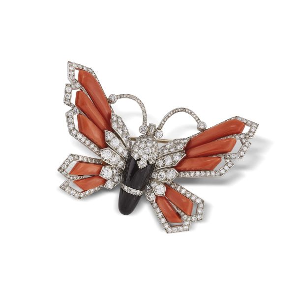 Cartier - CARTIER BUTTERFLY-SHAPED CORAL ONYX AND DIAMOND BROOCH IN 18KT WHITE GOLD