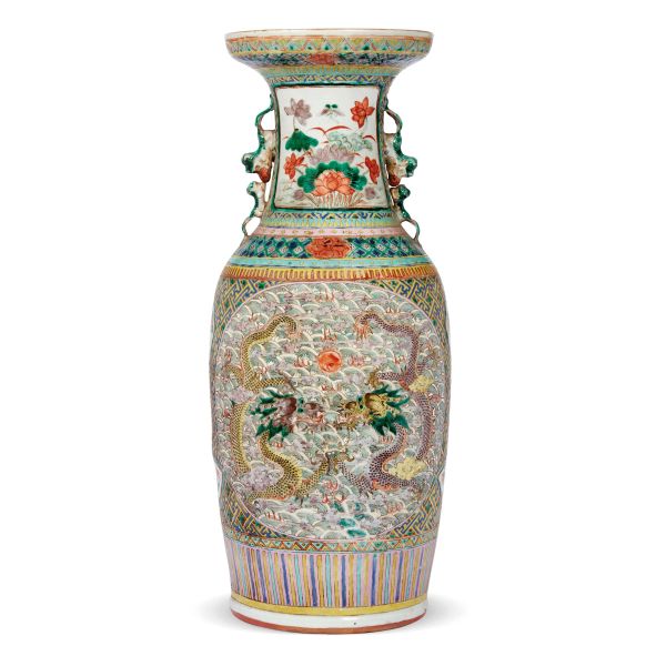 



VASE, CHINA, QING DYNASTY, 19TH&ndash;20TH CENTURY