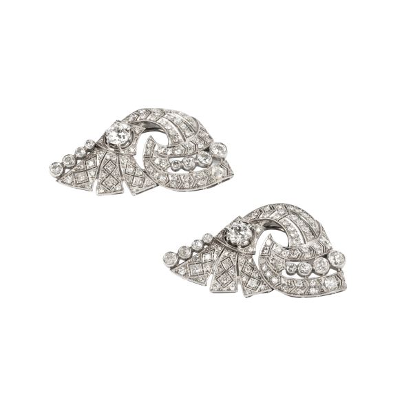 COPPIA DI SPILLE CON DIAMANTI