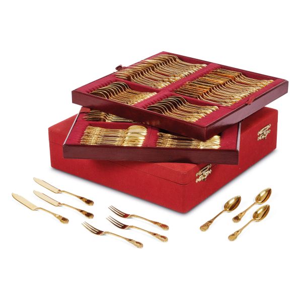 A GILDED SILVER CUTLERY SERVICE, ROME, 20TH CENTURY